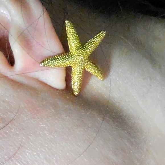 New without tags, star earrings. Gold plated brass, high quality - Picture 5 of 5